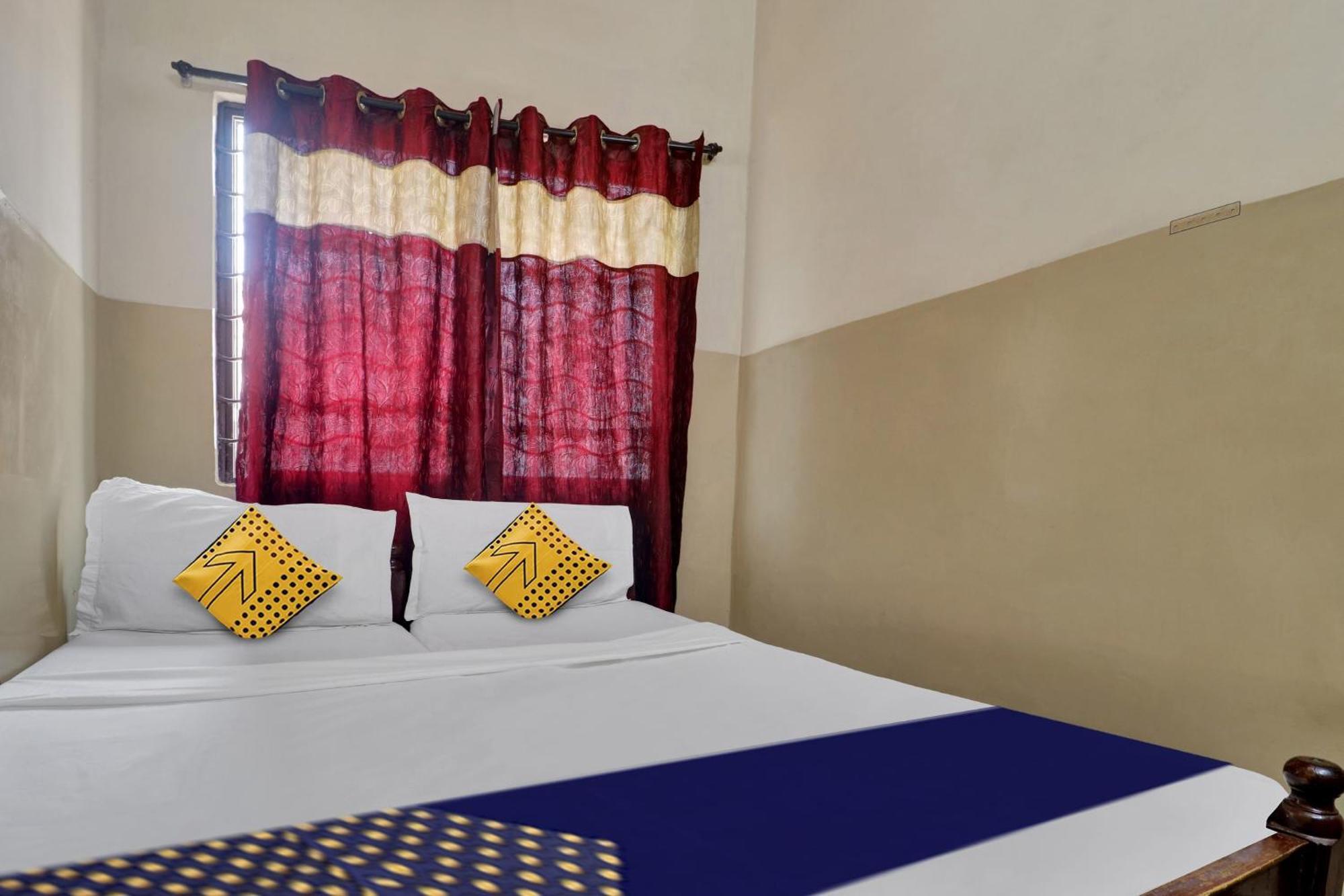 Spot On Gokul Residency Near Secunderabad Railway Station Hotel Hyderabad Exterior photo