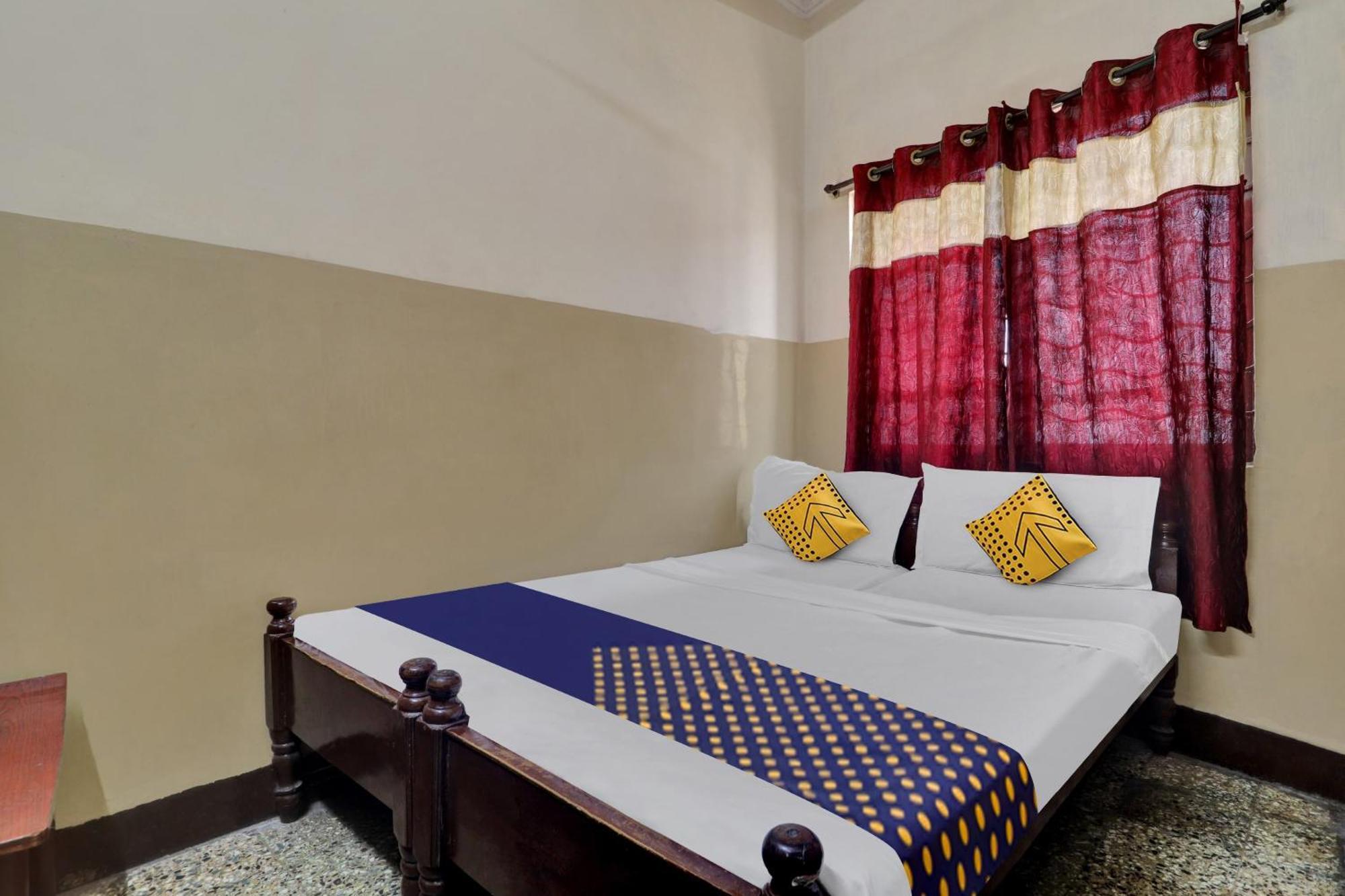 Spot On Gokul Residency Near Secunderabad Railway Station Hotel Hyderabad Exterior photo